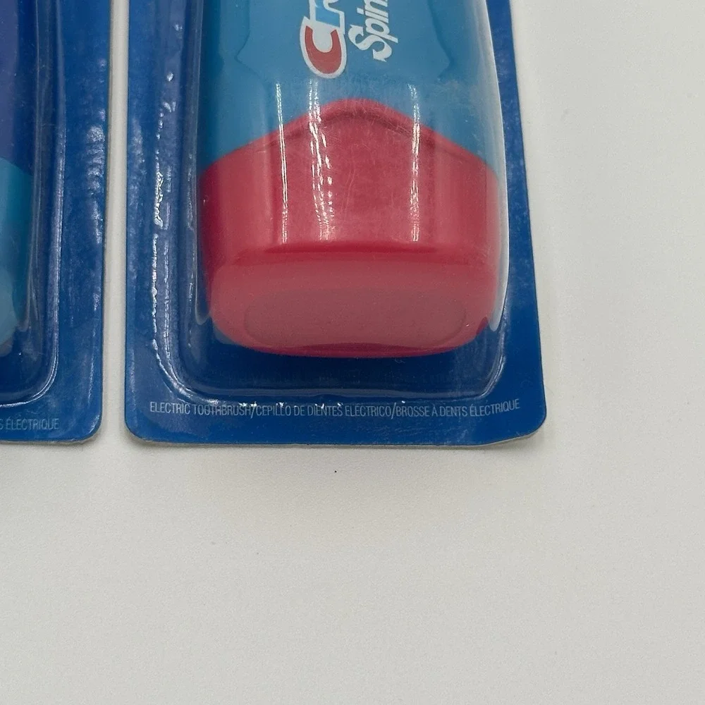 Lot Of 2 Crest Toothbrush SpinBrush Classic Spinning Head NEW Sealed Package